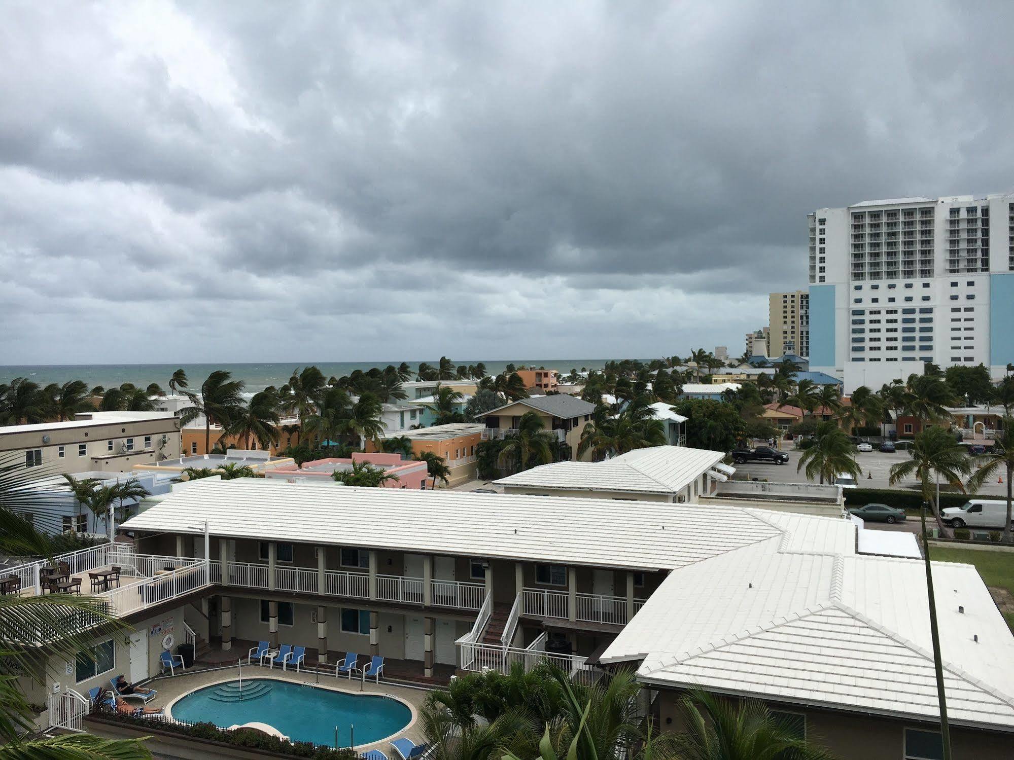 Caribbean Resort Suites Голливуд Экстерьер фото