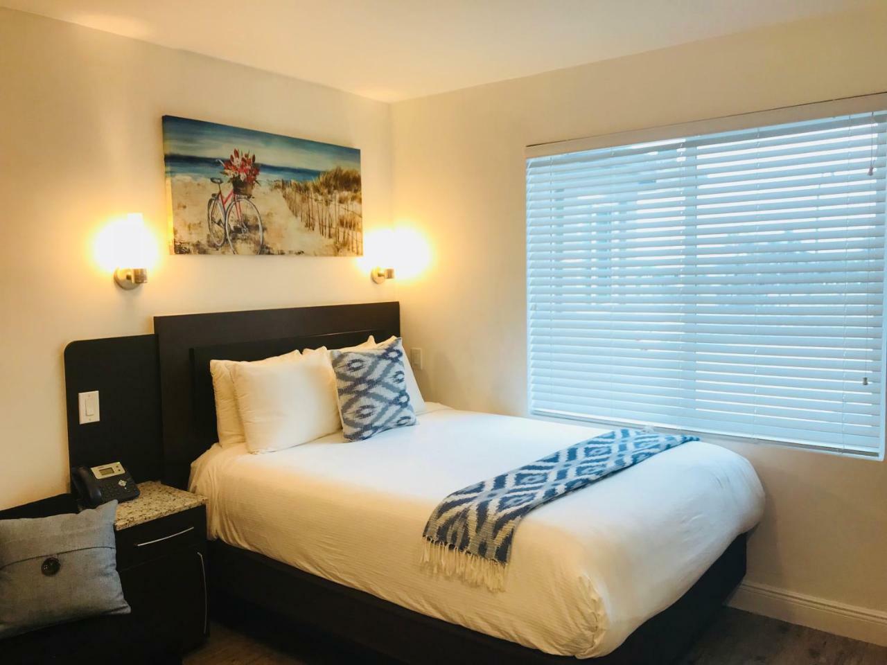 Caribbean Resort Suites Голливуд Экстерьер фото